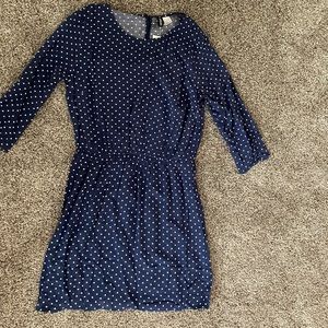 H and m dress. Blue with pocket dots. Size 8
